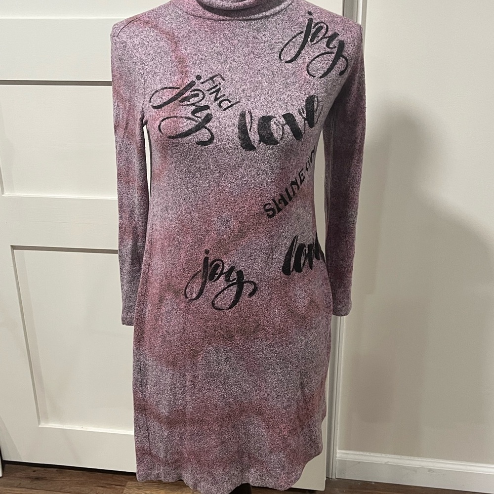 Stylish Pink Dress with Graphic Print